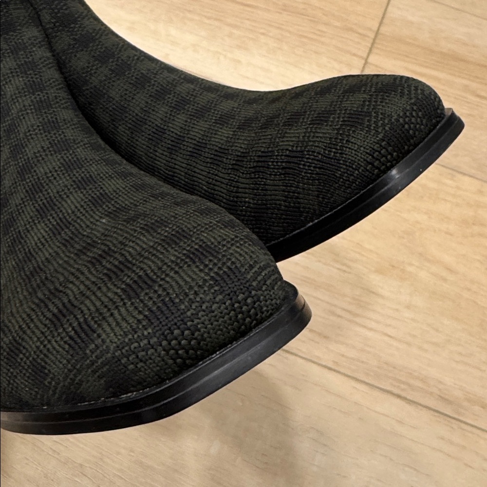 VIVAIA Square-Toe Water-Repellent Ankle Boots (Ryan Pro) - Picture 9 of 14